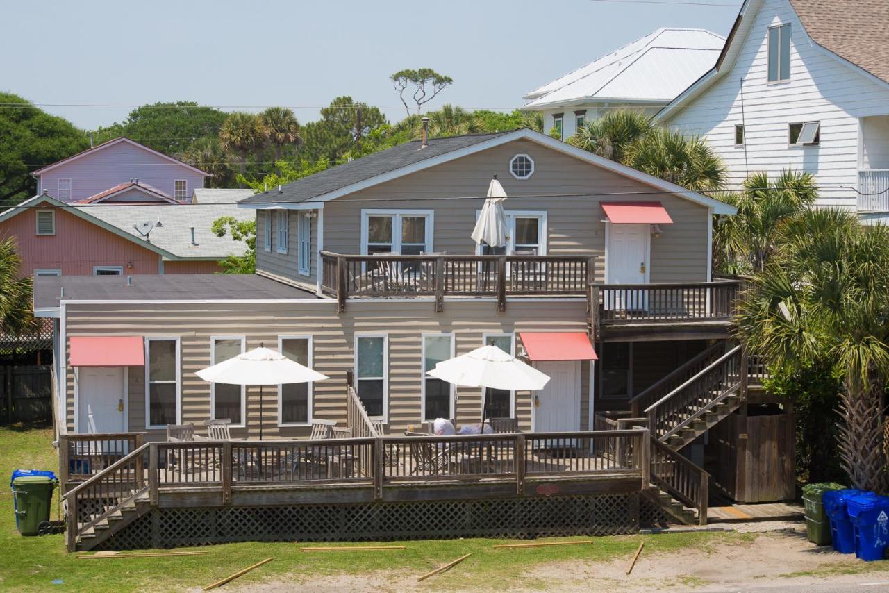 Salty Shack Unit C - Salty Shack - Dog Friendly Home - Across From The Beach - Central Location! Folly Beach Dış mekan fotoğraf