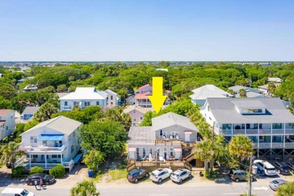 Salty Shack Unit C - Salty Shack - Dog Friendly Home - Across From The Beach - Central Location! Folly Beach Dış mekan fotoğraf